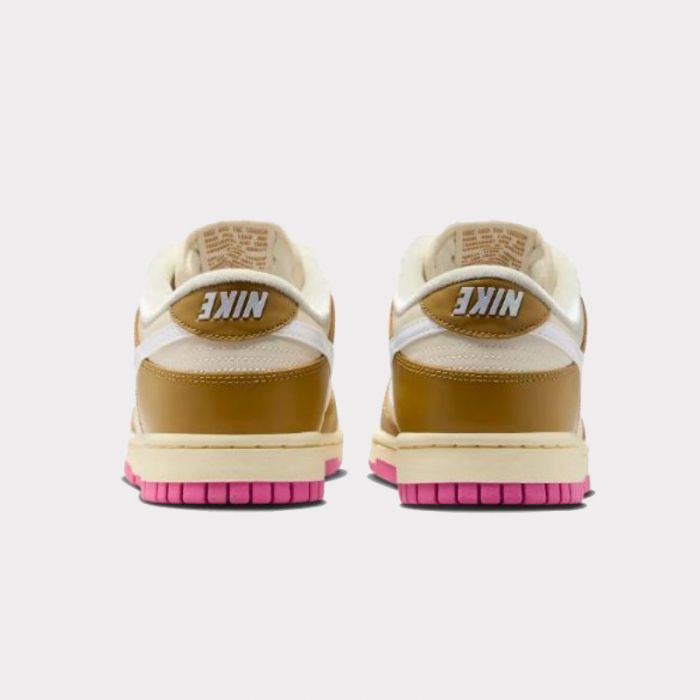 Dunk Low SE W